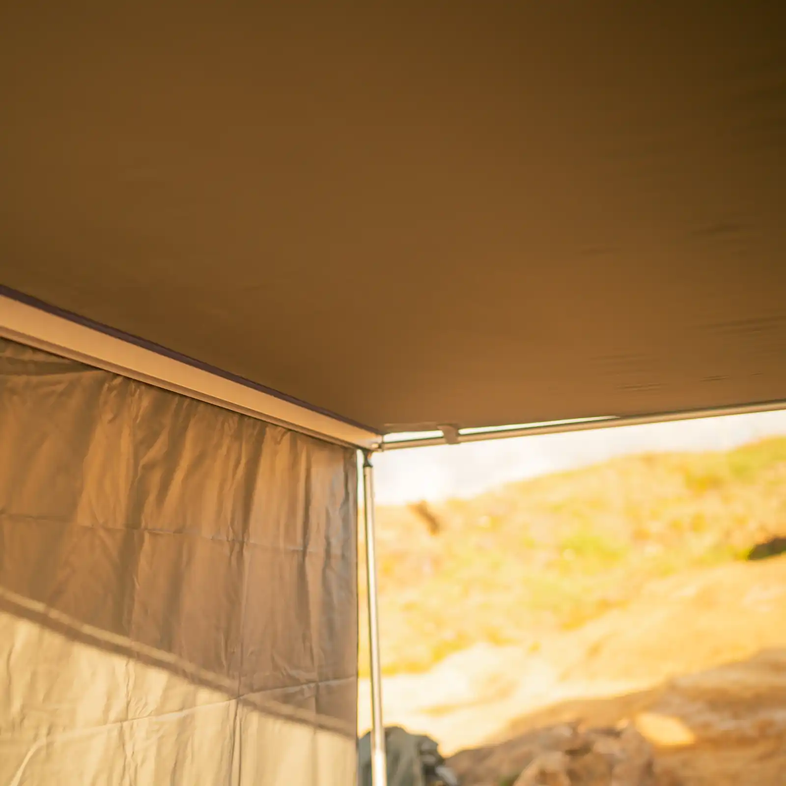Tarp Pro – Erweiterung zur Fahrzeug-Markise 200 cm, oliv-grün