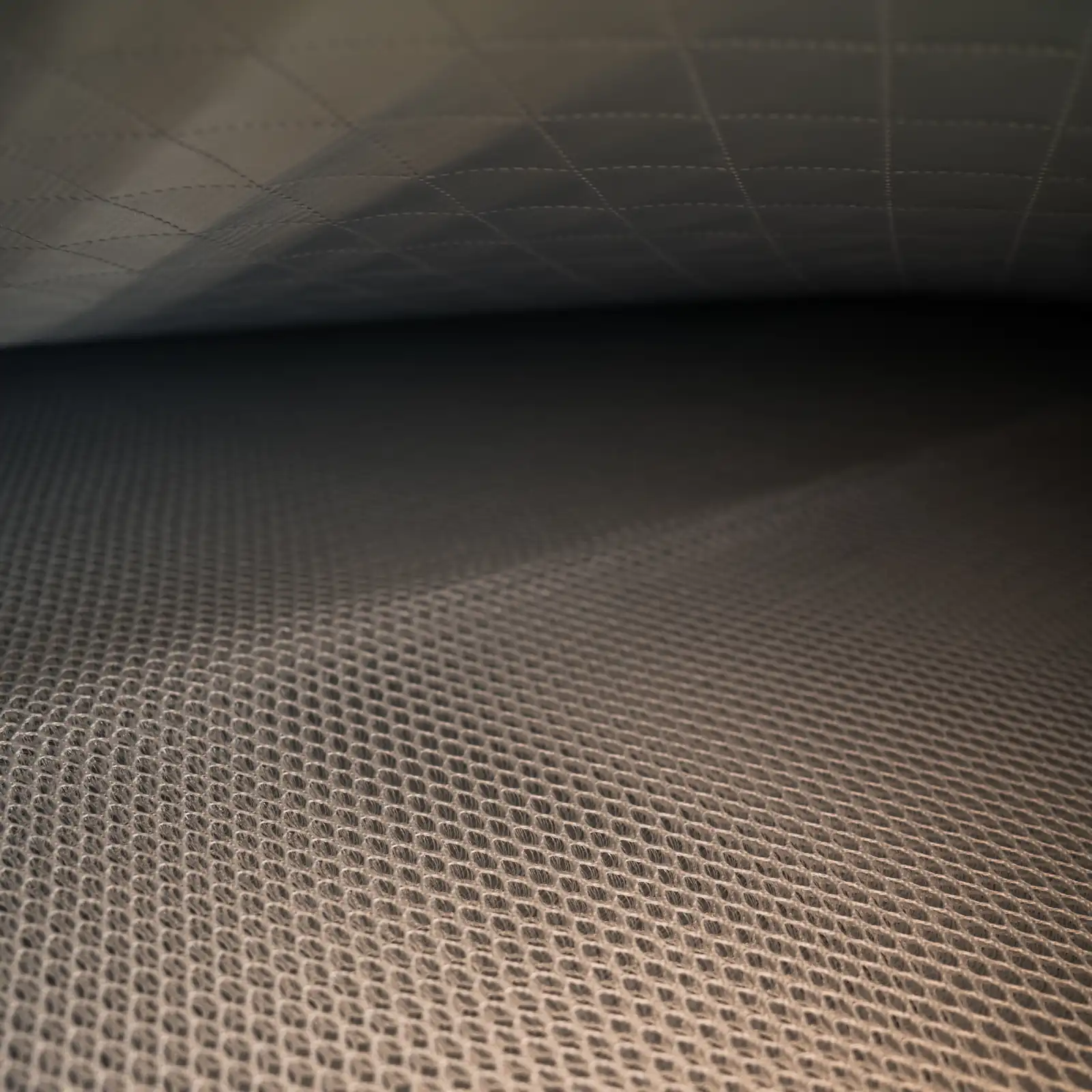 Delta Pro (anthrazit)