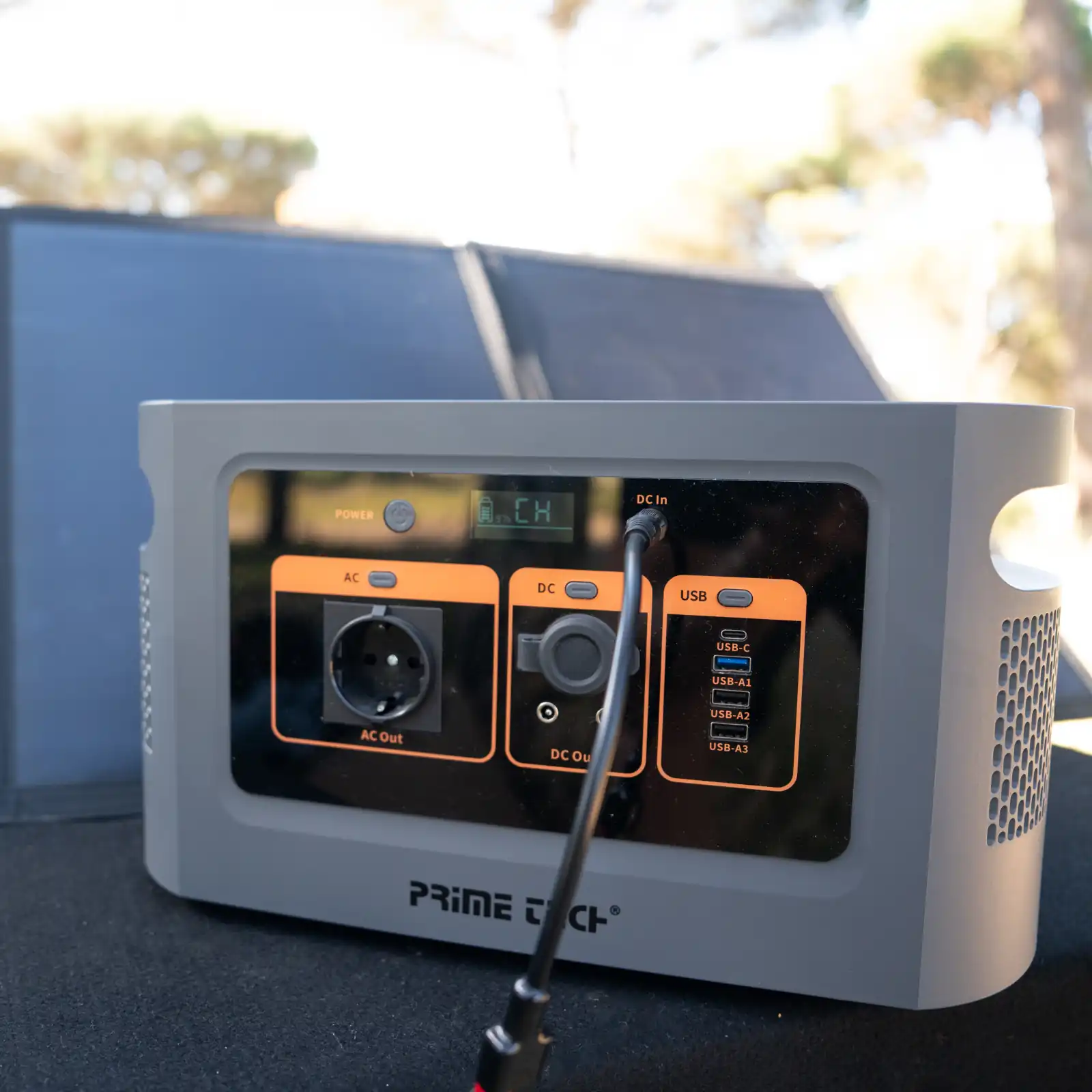 Powerstation (1200W) mit Solarpanel