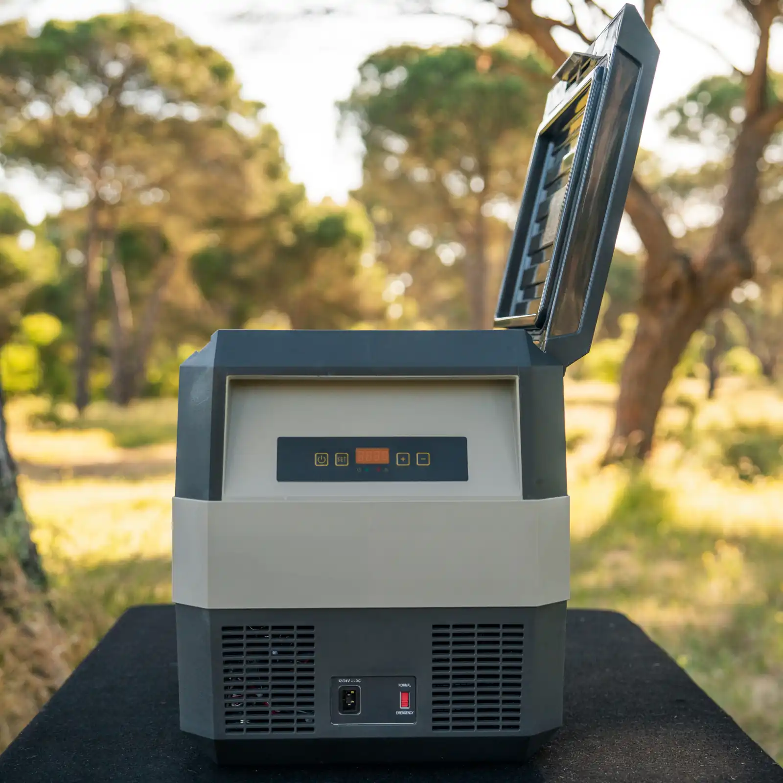 Kompressor-Kühlbox Eco-Line bis -22 °C, 12/24 V (30 l)