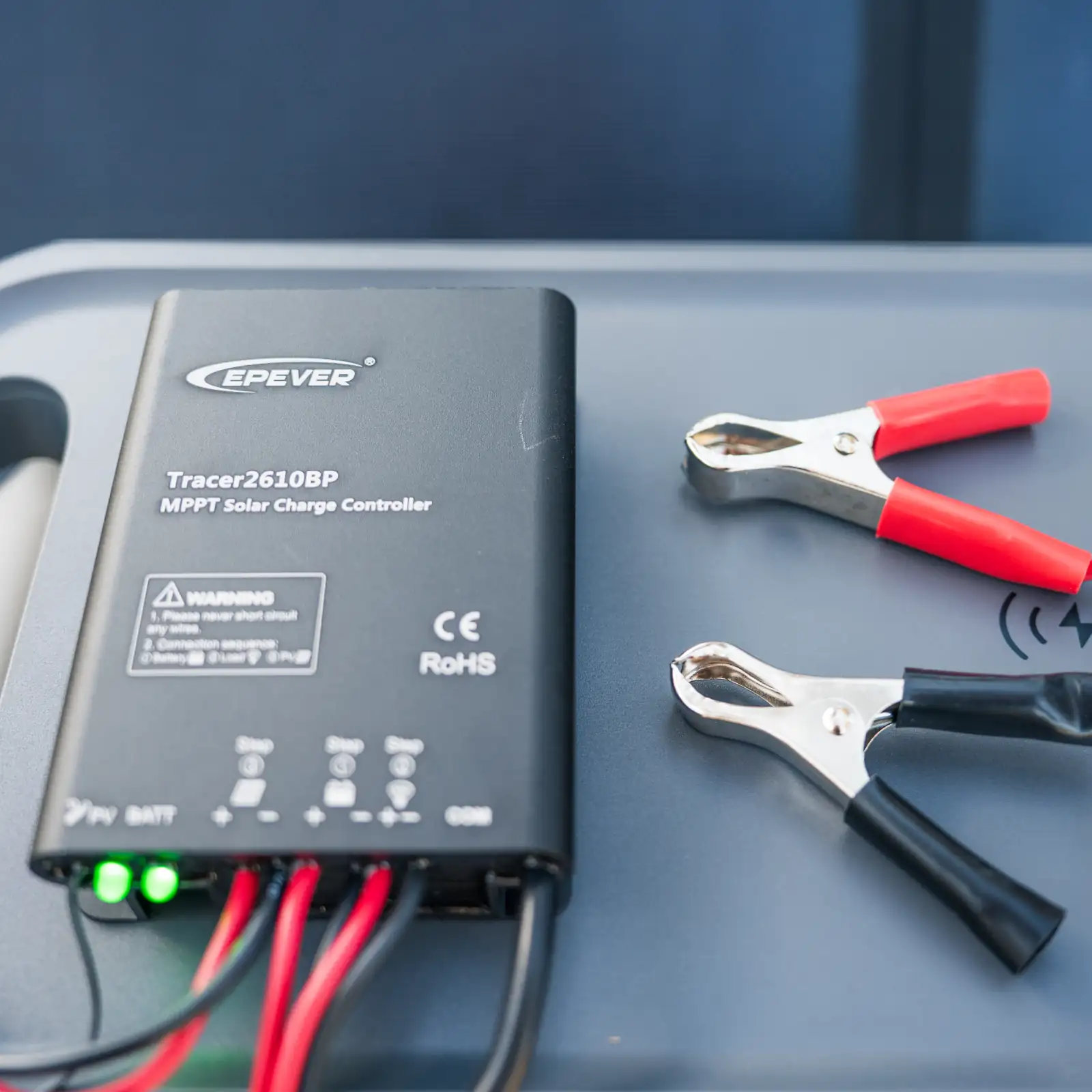 Kompressor-Kühlbox Pro-BT Bluetooth-Steuerung -22° C, 12/24 V (50 l) inkl. Solarpanel